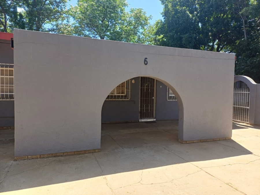 2 Bedroom Property for Sale in Declercqville North West